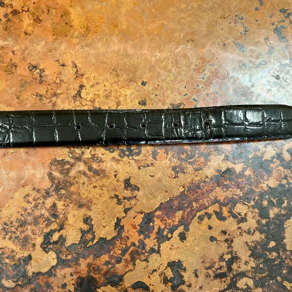 Classic Perry Ellis Italian Croco Belt
